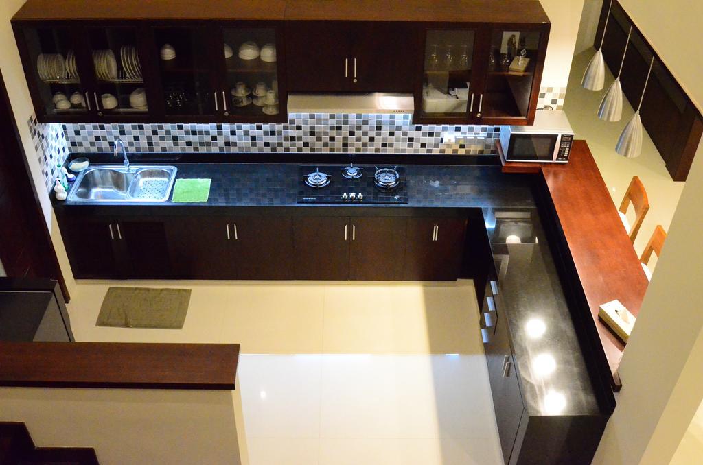 The Arnaya Villa Kuta  Phòng bức ảnh